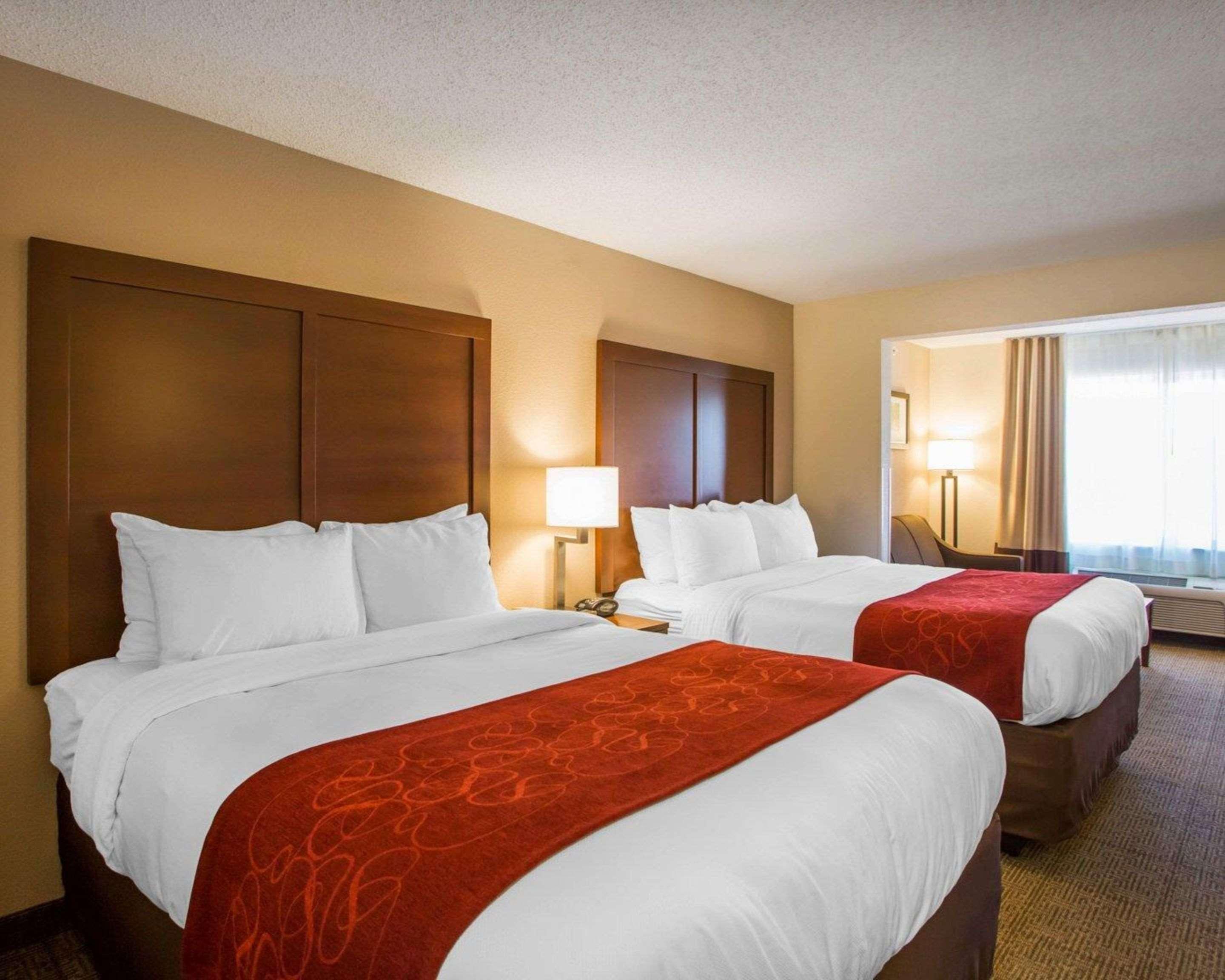 Comfort Suites Columbus West - Hilliard Buitenkant foto