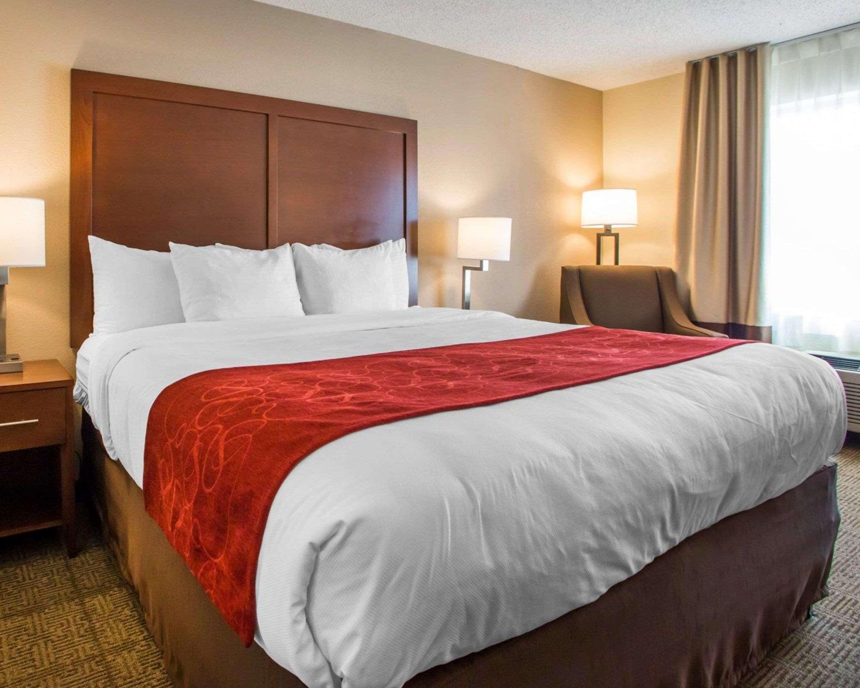 Comfort Suites Columbus West - Hilliard Buitenkant foto