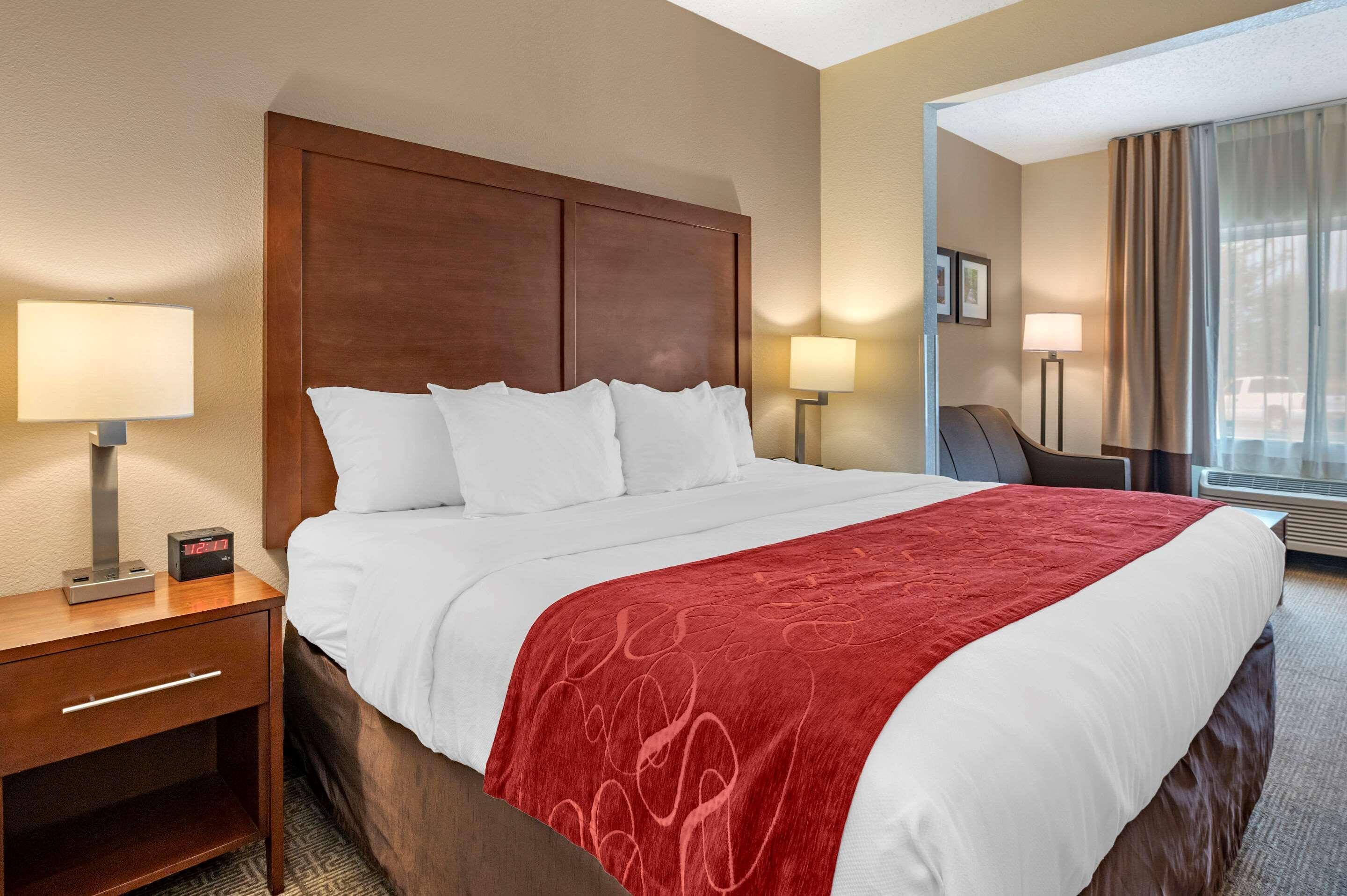 Comfort Suites Columbus West - Hilliard Buitenkant foto