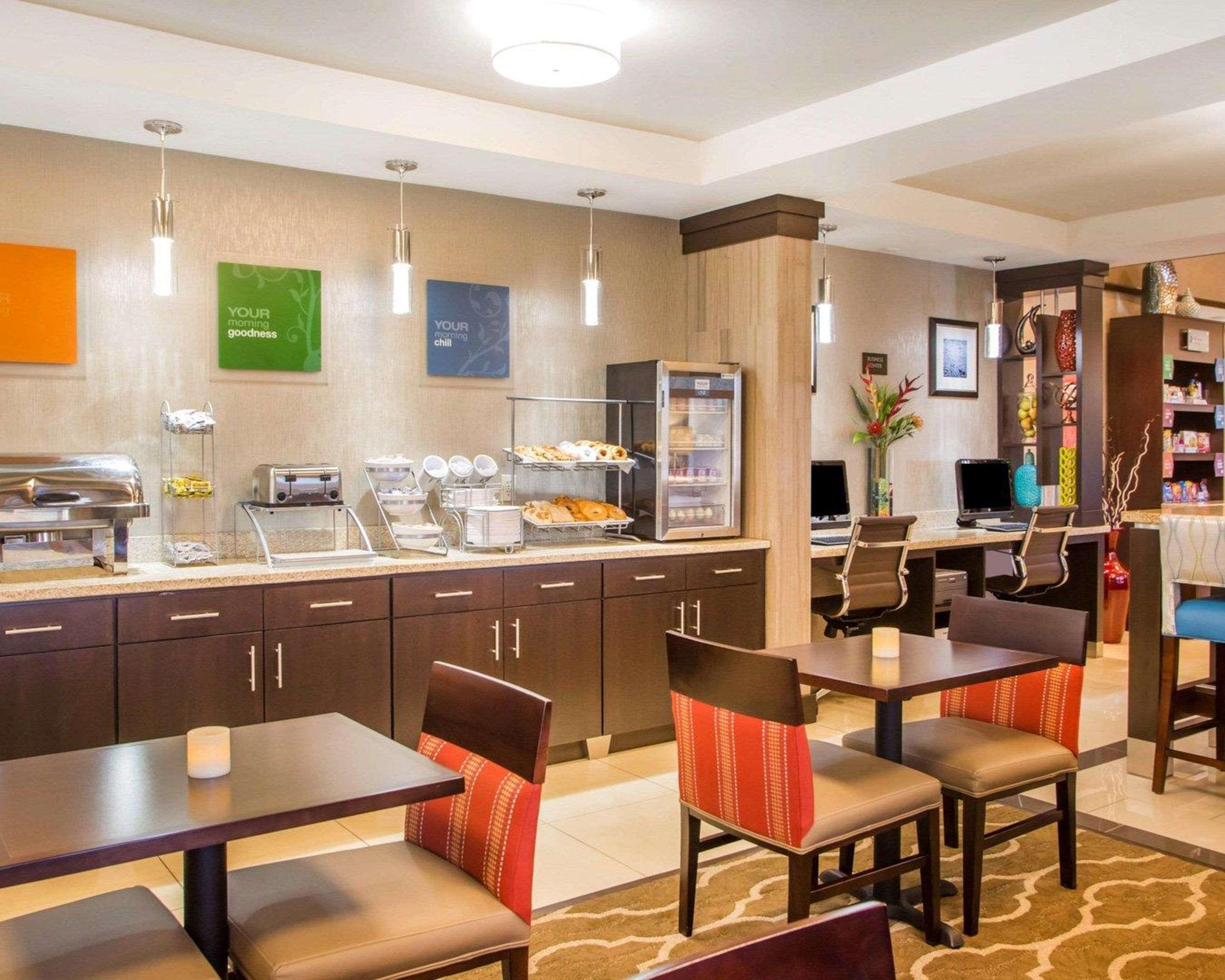 Comfort Suites Columbus West - Hilliard Buitenkant foto